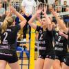 Da kommt Freude auf bei den Friedberger Volleyballdamen: Isabel Kehr, Steffi Rudolf, Nicki Sandru, Anja Müller und Ramona Steidl (von links) freuen sich über den 3:1-Sieg gegen Planegg-Krailling. 