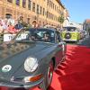 Die Maximilianstraße in Augsburg stand am Sonntag im Zeichen der Fuggerstadt Classic. Dort gab es über hundert Oldtimer zu bestaunen.