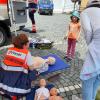 Viele Rettungsorganisationen und soziale Organisationen präsentierten sich im Rahmen des Marktsonntags in Friedberg.