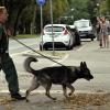 Bei der Suche nach dem Geldräuber, der einen Geldboten überfallen hat, setzte die Polizei auch Hunde ein.