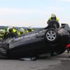 Ein Auto mit Schweizer Kennzeichen hat sich auf der A 96 überschlagen. 