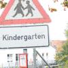 Seit rund vier Jahren streiten die evangelische Andreasgemeinde in Ludwigsfeld und eine Anwohnerin, die sich vom Lärm spielender Kinder, Jugendlicher und Erwachsener gestört fühlt. 