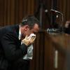 Oscar Pistorius sagt bei dem Prozess in Südafrika immer wieder unter Tränen aus.