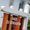 Wer in der noblen Villa in München einziehen will, muss ein wenig Kleingeld mitbringen. 38 Millionen kostet die Luxus-Immobilie in Bogenhausen.
