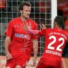 Dominic Peitz (l) wechselt von Union Berlin zum FC Augsburg. dpa