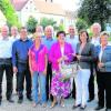 Landtagspräsidentin Barbara Stamm (vorne 3. von rechts) war Ehrengast beim Sommerfest der westlichen CSU-Ortsverbände in Oberschönenfeld. Foto: Ingrid Strohmayr