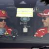 Zwei, die sich gut verstehen: Kimi Räikkönen (links) und Sebastian Vettel. Der neue Fahrer Charles Leclerc soll nicht mehr Vettels Freund, sondern vor allem dessen Rivale sein. <b>Foto: Luca Bruno, dpa</b>
