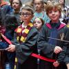 Harry-Potter-Fans versammeln sich während des jährlichen «Back to Hogwarts Day» am Bahnhof Kings Cross.