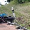 Bei einem Unfall in Bittenbrunn ist am Samstagabend ein 20-jähriger Motorradfahrer tödlich verunglückt. 	