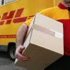 Hunderte aufgebrachte Kunden haben im Internet ihrem Ärger über die Paketlieferungen der Deutschen Post Luft gemacht.