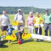 Jürgen Martin, Walter Bammler mit zweitem Bürgermeister Karl-Heinz Geislinger und Julian Ullrich, Dr. Paul Willutzki sowie vorne Lukas Martin und Michael Willutzki. 