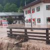 Der Landkreis Berchtesgadener Land hat nach starkem Regen wegen Hochwassers den Katastrophenfall ausgerufen.