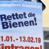 Aufruf zur Unterschrift: Ähnliche Plakate waren 2019 in ganz Bayern zu sehen.