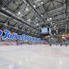 Beeindruckend: Die aktive Fanszene des ERC Ingolstadt hat viel Arbeit in eine aufwendige Choreografie gelegt. Vor dem Spiel und während der ersten Minuten wurde sie präsentiert. Foto: Johannes Traub 