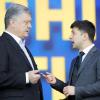 Petro Poroschenko, Präsident der Ukraine, und sein Herausforderer Wolodymyr Selenskyj diskutieren bei einer Debatte im Olympiastadion.
