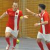 Auch die beiden Winter-Neuzugänge des Kreisligisten VfR Foret, Alexander Chetschik (links) und Rudi Kine, sind absolute Futsal-Spezialisten. Bei der schwäbischen Endrunde wollen sie dem Regionalligisten FV Illertissen die Stirn bieten. 
