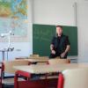 Seit fast 32 Jahren ist Hubert Miesauer an der städtischen Realschule Weißenhorn, vor vier Jahren übernahm er den Posten des Direktors. 