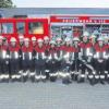 Zwölf Männer und drei Frauen der Feuerwehr Langweid absolvierten die neue Leistungsprüfung „Die Gruppe im Hilfeleistungseinsatz“.  