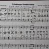 Wie aus dem „Günzburger Landkreislied“ das „Lied der Mittelschwaben wurde: Das ist eine lange, insgesamt eine 16-jährige Geschichte. 