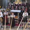 Zu Ehren Mariens sangen mehrere Gruppen beim 14. Wehringer Mariensingen in der Pfarrkirche St. Georg. 
