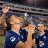 Der Chattanooga FC wurde erst vor etwas mehr als zehn Jahren gegründet. Inzwischen spielt der Verein aus dem Bundesstaat Tennessee in einer Profiliga und hat mit Markus Smarzoch (im Vordergrund) diverse Erfolge gefeiert. Hier wird der Gewinn des Conference-Cups bejubelt.  	