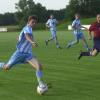 Der Kissinger SC (blau-weiß) kam gegen den FC Hochzoll zu einem 11:1-Kantersieg