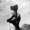 Kaiser Napoleon I. in der Uniform eines Obersten seiner Gardejäger auf einem zeitgenössischen Stich.