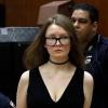 Anna S., die unter unter dem Pseudonym Anna Delvey auftrat. Sie soll New Yorker Hotel und Geschäftspartner um Hunderttausende Dollar betrogen haben.