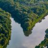 Im Bereich des Zusammenflusses von Lech und Donau hat ein Mann auf verbotene Weise geangelt.