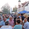 Volles Haus meldeten die Veranstalter beim diesjährigen Burgheimer Marktfest. Einheimische und Gäste aus der Umgebung feierten zusammen auf dem Marktplatz.