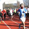 Rund 250 Teilnehmer gingen beim 37. Aichacher Dreikönigslauf bei Sonnenschein an den Start.