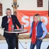 Werner Widuckel und Sabine Schneider beim Aschermittwochsgespräch in Weichering. Gemeinsam wollen sie auch nach der nächsten Kommunalwahl den Landkreis politisch mitgestalten. 