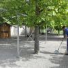 Im Biergarten Schweizerhof in Donauwörth laufen erste Vorbereitungen für die Biergarteneröffnung – doch es braucht weiter Geduld.  	