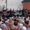 Im Oettinger Schlosshof fand am Samstag das Open-Air-Konzert des Bachorchesters statt.