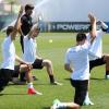 Bundestrainer Joachim Löw bereitet sein Team auf das Spiel gegen Australien vor.