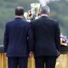 Hand in Hand gedenken François Hollande (links) und Joachim Gauck der Opfer des Ersten Weltkriegs. 