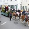 Prächtige Pferde zogen die 16 Festwagen beim Leonhardiritt in Inchenhofen.