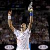 Novak Djokovic hat Andy Murray im Halbfinale in fünf Sätzen niedergerungen. Foto: Aaron Favila dpa
