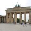Das Brandenburger Tor - fast ganz ohne Touristen aus aller Welt.  