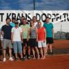Bereits zum 29. Mal seit Gründung des Turniers stellten sich die Besten beim Kraus-Doppelturnier in Mörslingen zum Siegerbild. 	 	