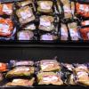 Im Grillfleisch verschiedener Supermärkte und Discounter wurden gegen Antibiotika resistente Keime gefunden. (Symbolfoto)