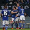 Der FC Schalke 04 feiert einen Last-Minute-Sieg über Hertha BSC.
