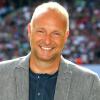 Frank Buschmann kommentiert ab der Saison 2016/17 für Sky Bundesliga- und Champions-League-Spiele. Der 51-Jährige hat es wegen seiner emotionalen Art zu großer Bekanntheit gebracht. 