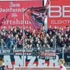 Im Vorfeld eines Fußballspiels war es vor knapp drei Jahren zu einer Auseinandersetzung gekommen, bei der Fans des FC Ingolstadt auf Zivil-Polizisten losgegangen sind. 	