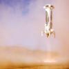 Es ist ein wichtiger Erfolg im Wettlauf um günstigere Raumtransporte: Dem US-Unternehmen Blue Origin ist der dritte Raketentest in Folge gelungen.