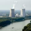 Das Kernkraftwerk Philippsburg nahe Karlsruhe könnte zum Reservekraftwerk im Winter werden. (dapd)