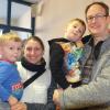 Nicole und Thomas Vogler sind mit ihren Kindern Clemens (2), Justus (4) und dem sechs Monate alten Felix im September von Gilching nach Mering gezogen. 	