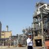 Öl-Raffinerie im Iran: Die EU-Staaten bereiten ein Verbot von Öl-Einfuhren aus dem Iran vor. Foto: Abedin Taherkenareh dpa