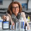 Sabine Herold leitet das Klebstoffunternehmen Delo. Sie betrachtet die aktuellen Entwicklungen mit Sorge und setzt dennoch auf Expansion.