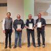 Für 50 Jahre Zugehörigkeit zum Alpenverein Mindelheim ehrte Vorsitzender Gerhard Groos, Max Wohlhaupter, Hans Kustermann und Werner Wohlhaupter (von links).